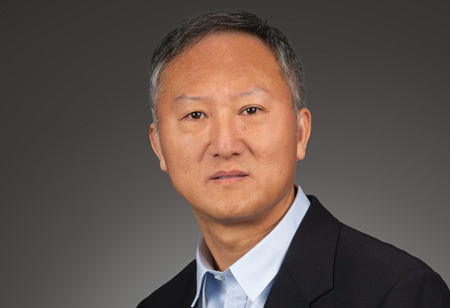 Low-power UWB Chips for High-precision Location and Direction Finding